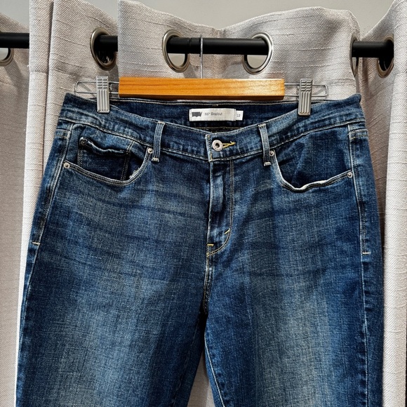 Levi’s Women’s Bootcut Mid Rise Denim Jean size 12 - Picture 4 of 11